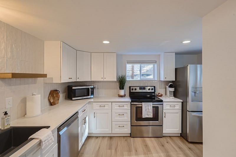 Furnished Finder property 416357_1 photo 6