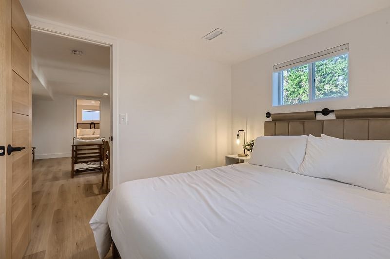 Furnished Finder property 416357_1 photo 16