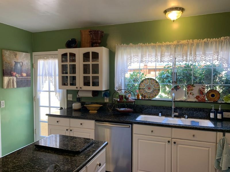 Furnished Finder property 416367_2 photo 21