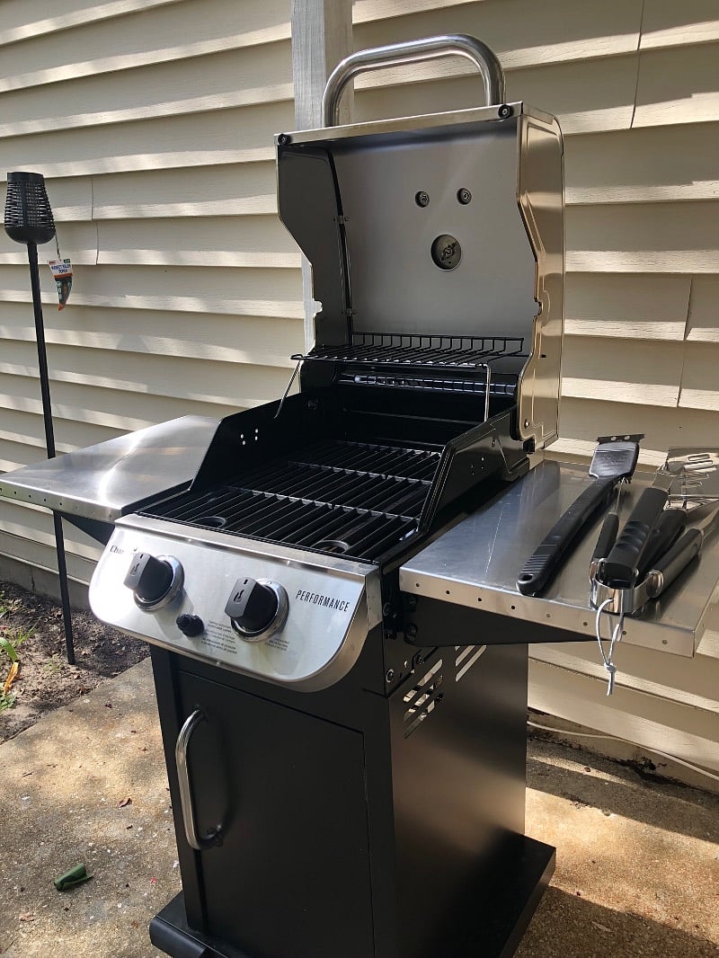 Included mini grill 