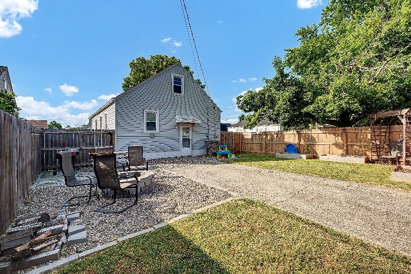 Furnished Finder property 416380_1 photo 17