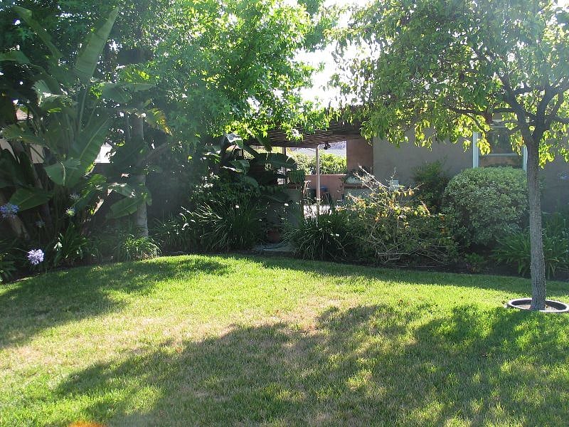 Furnished Finder property 416406_1 photo 18