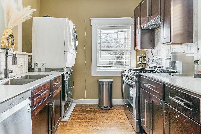 Furnished Finder property 416451_1 photo 17