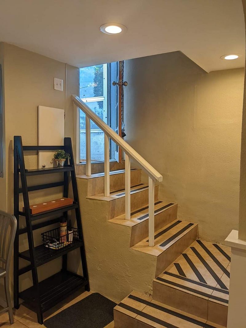 Furnished Finder property 416460_1 photo 3