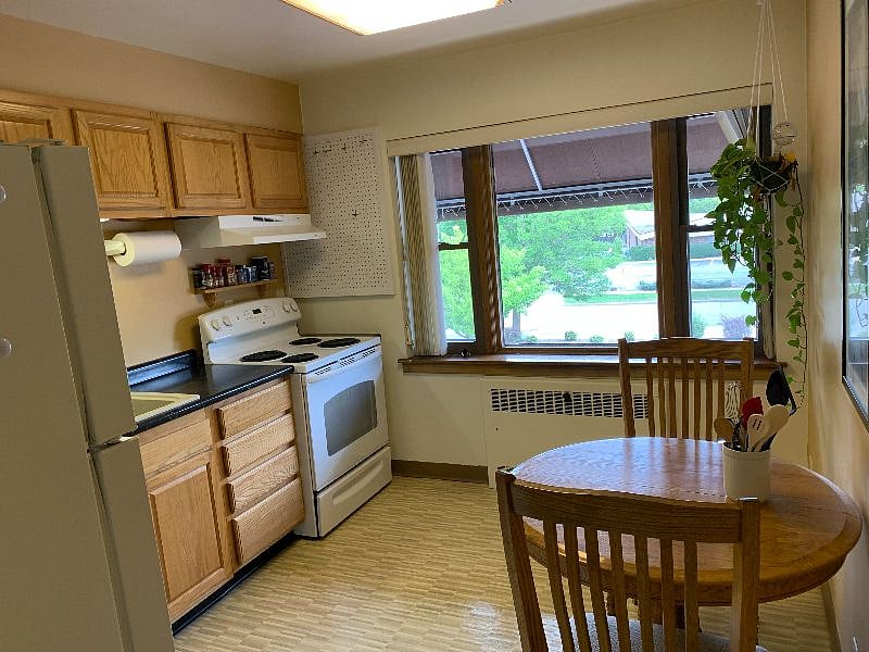 Furnished Finder property 416472_3 photo 6
