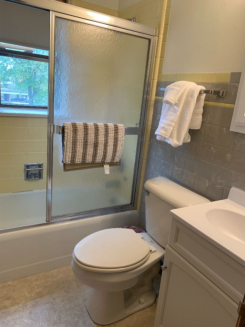 Furnished Finder property 416472_3 photo 11