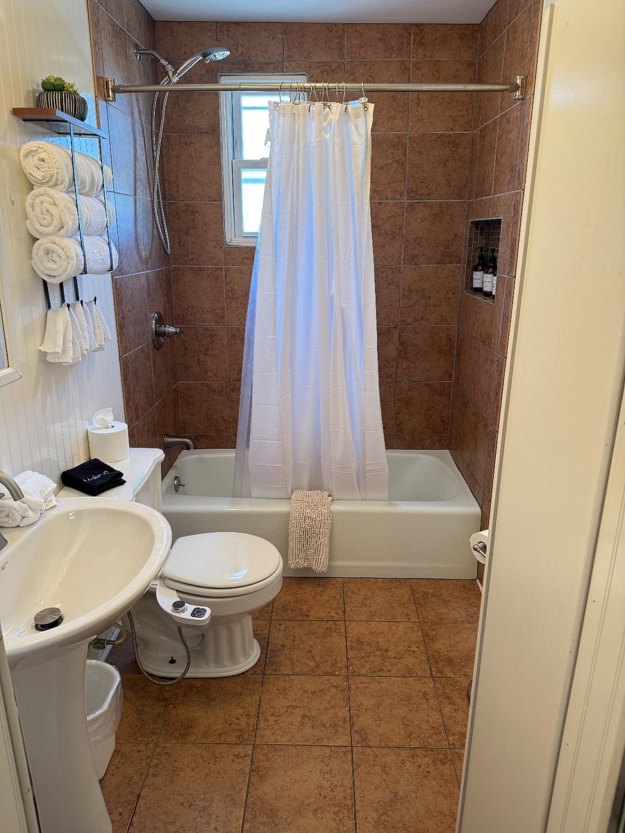 Furnished Finder property 416497_1 photo 11