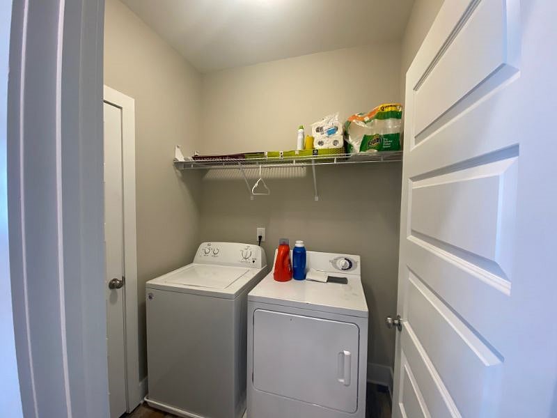Furnished Finder property 416550_1 photo 21