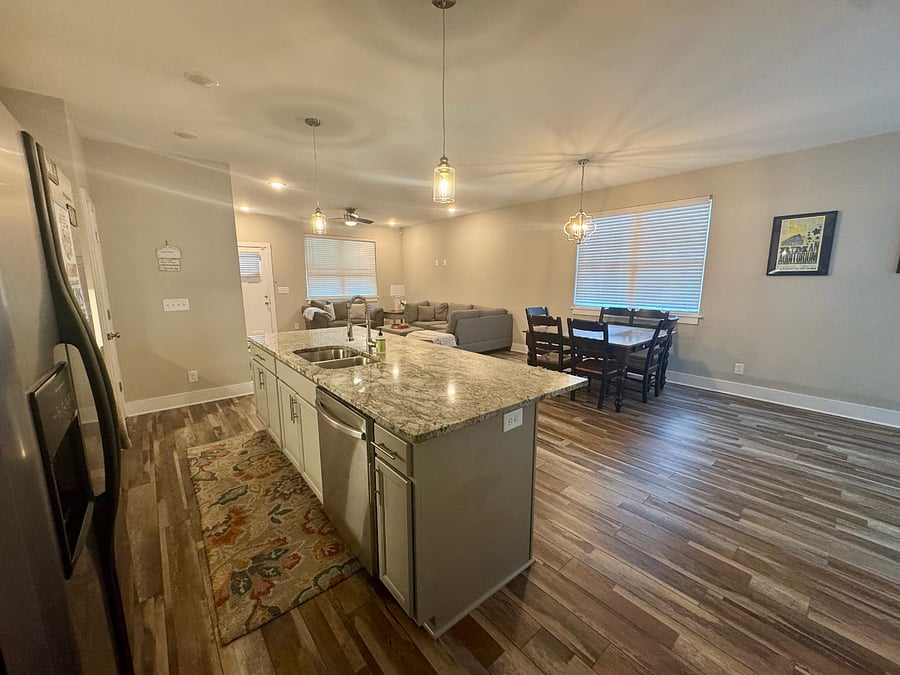 Furnished Finder property 416550_1 photo 8