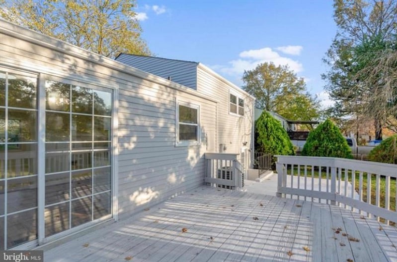 Deck, available for use by any guest.