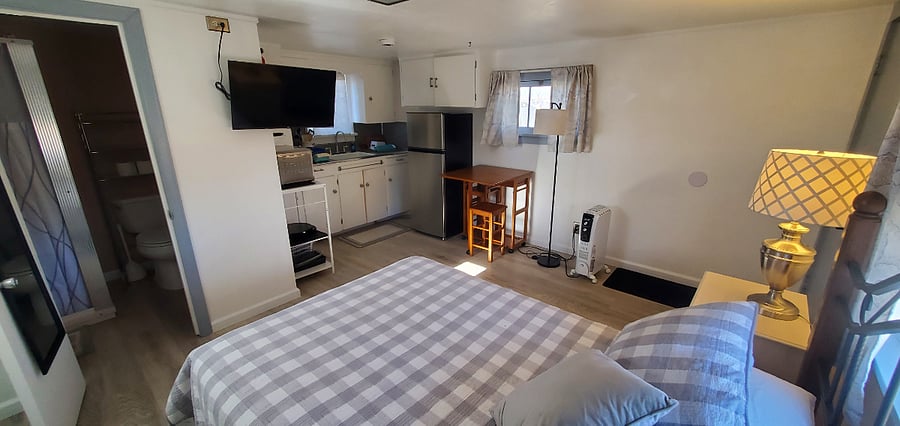 Furnished Finder property 416571_2 photo 4