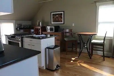 Furnished Finder property 416573_1 photo 4