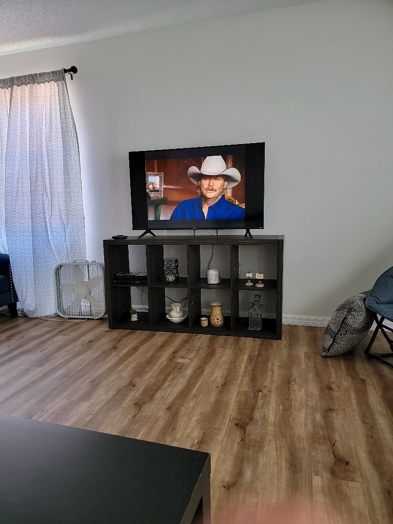 Furnished Finder property 416593_1 photo 5