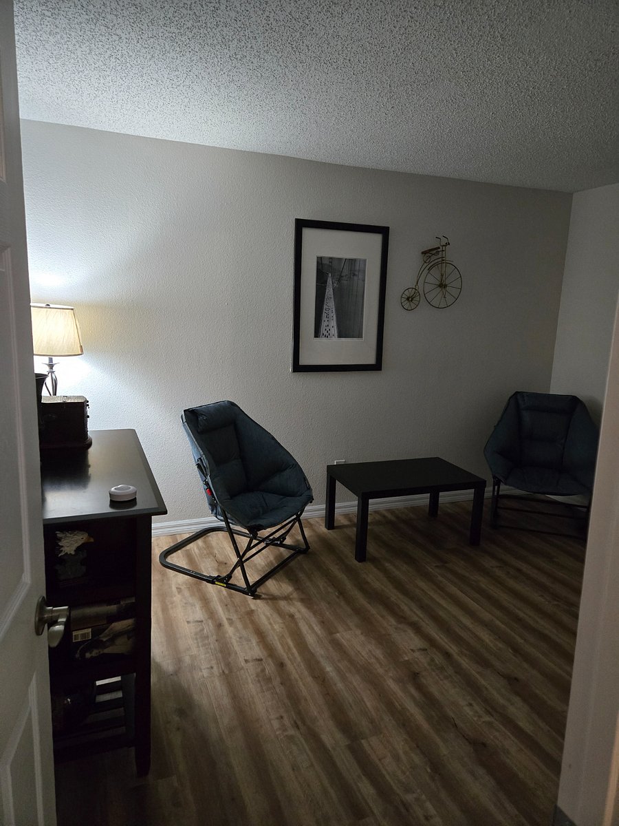 Furnished Finder property 416593_1 photo 7