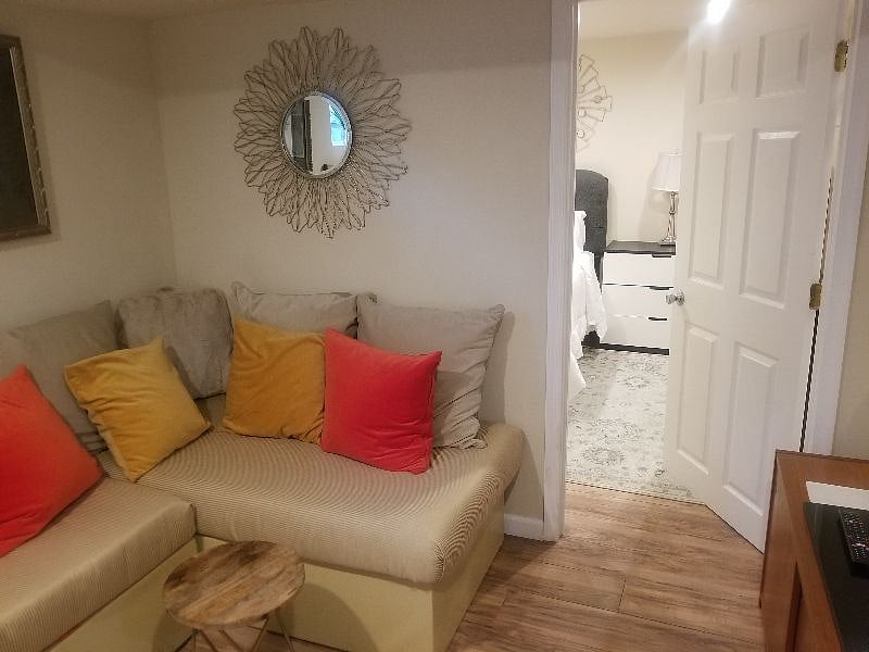 Furnished Finder property 416594_1 photo 12