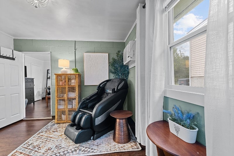Furnished Finder property 416600_1 photo 9