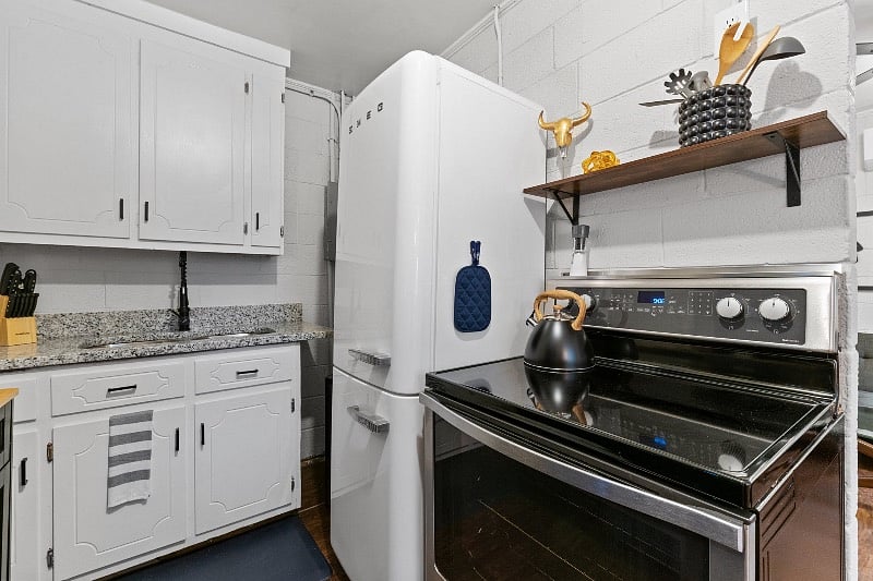 Furnished Finder property 416600_1 photo 16