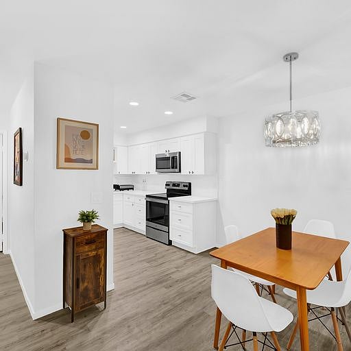 Furnished Finder property 416603_1 photo 5