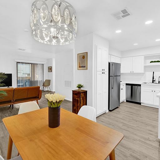 Furnished Finder property 416603_1 photo 7
