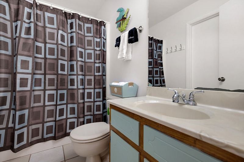 Upstairs Bathroom