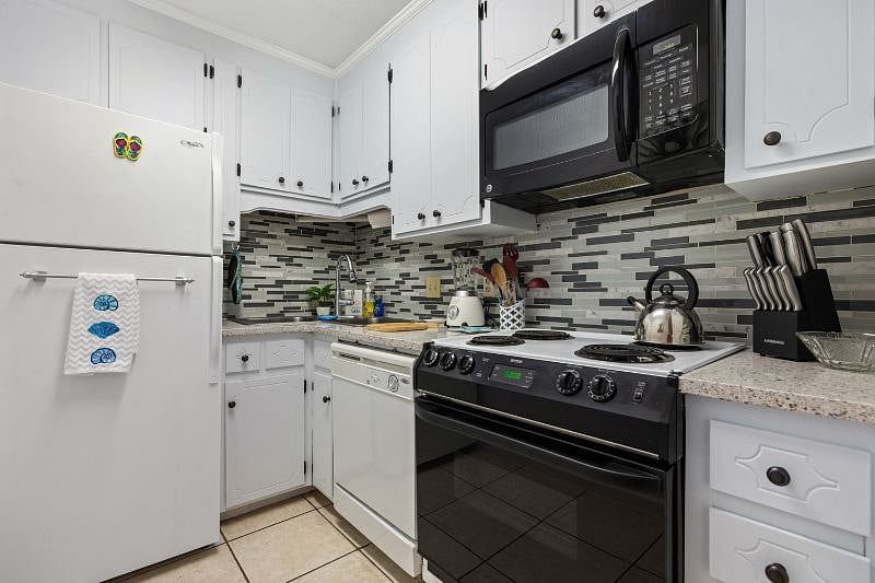 Furnished Finder property 416621_1 photo 14