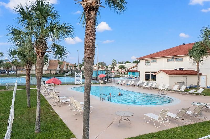 Community Pools