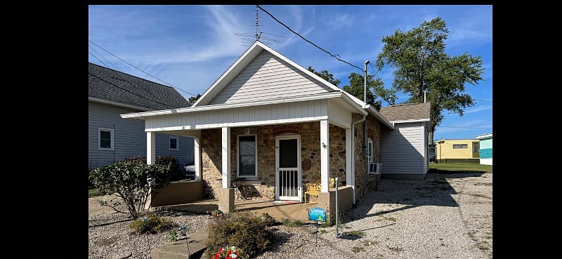 Furnished Finder property 416624_1 photo 1
