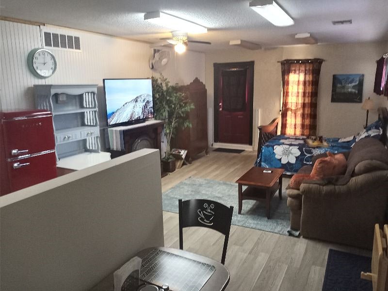 Furnished Finder property 416692_1 photo 4