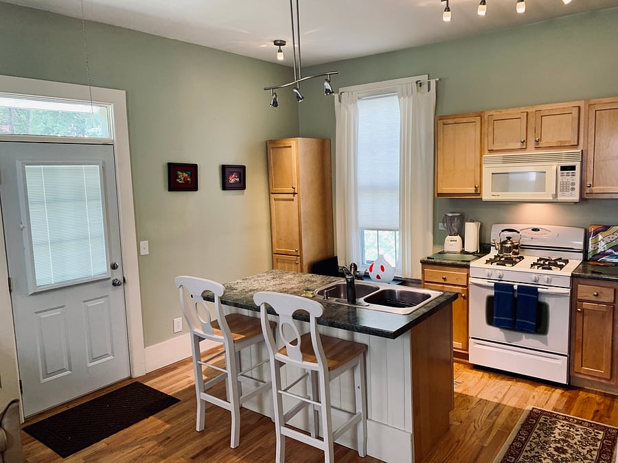 Furnished Finder property 416717_1 photo 5