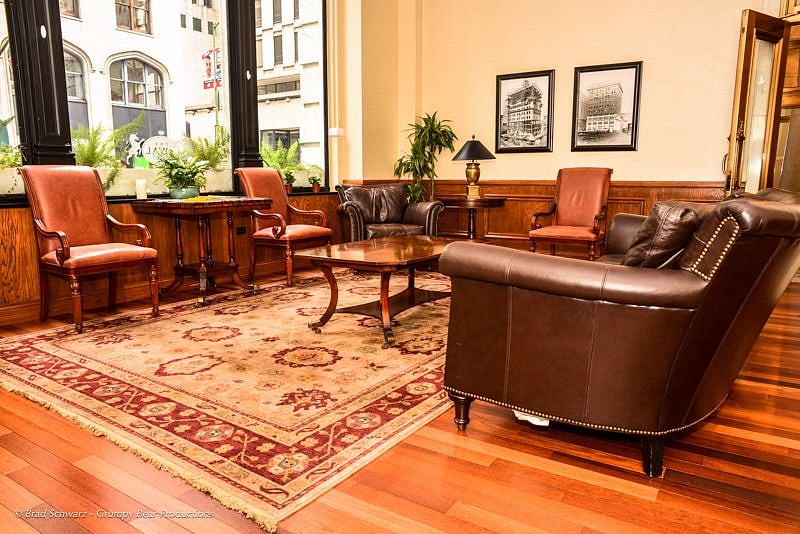 Lobby Lounge (with free wifi)