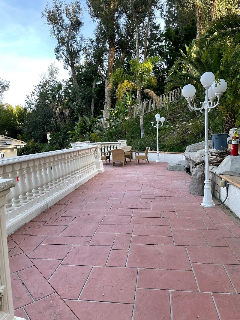Furnished Finder property 416739_1 photo 9