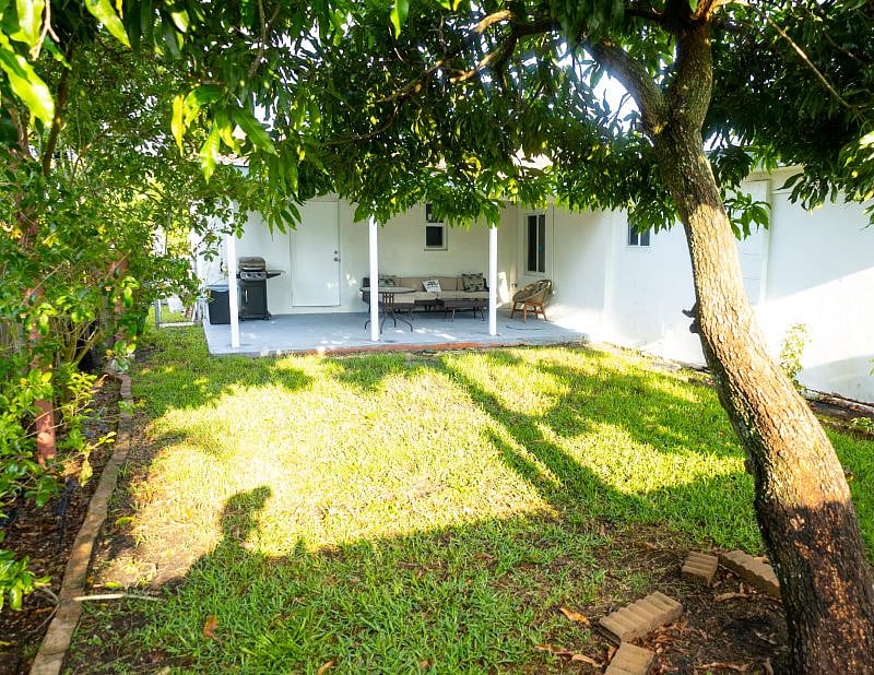 Furnished Finder property 416771_1 photo 13