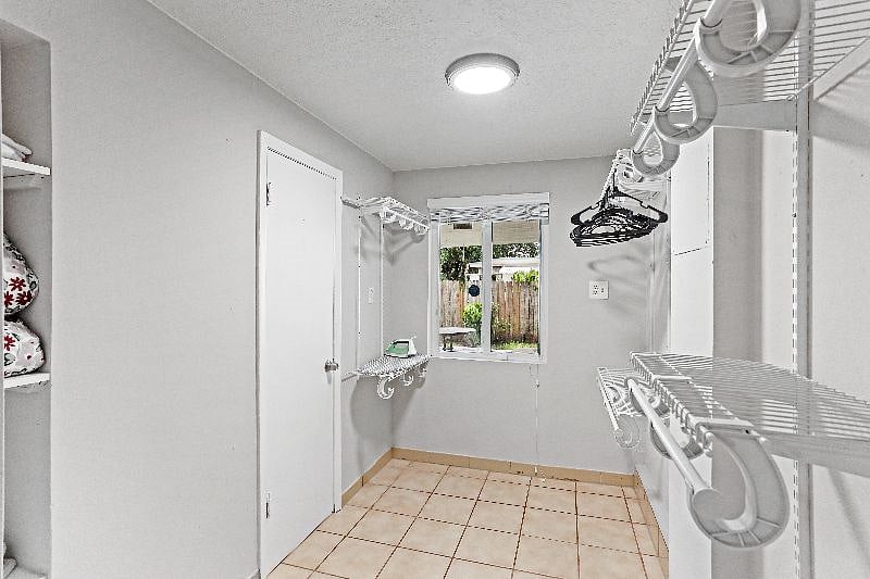 Furnished Finder property 416771_1 photo 11