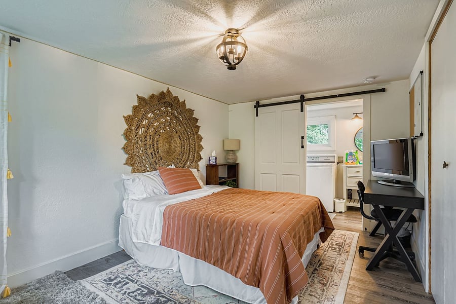 Furnished Finder property 416825_1 photo 14