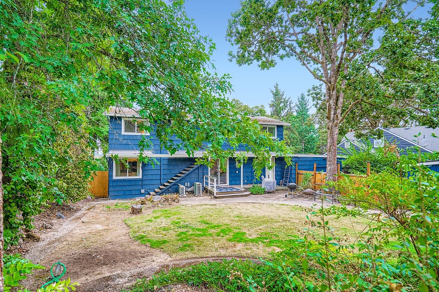 Furnished Finder property 416825_1 photo 25