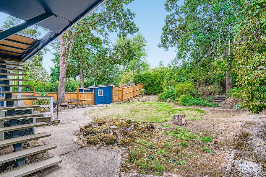 Furnished Finder property 416825_1 photo 24