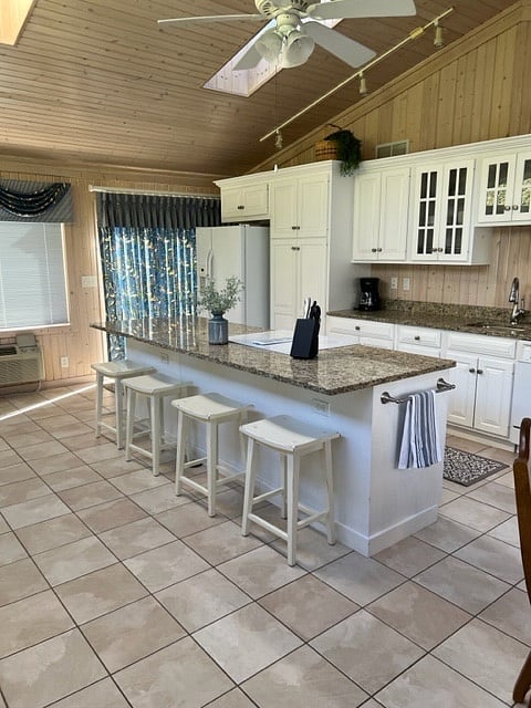 Furnished Finder property 416826_1 photo 4