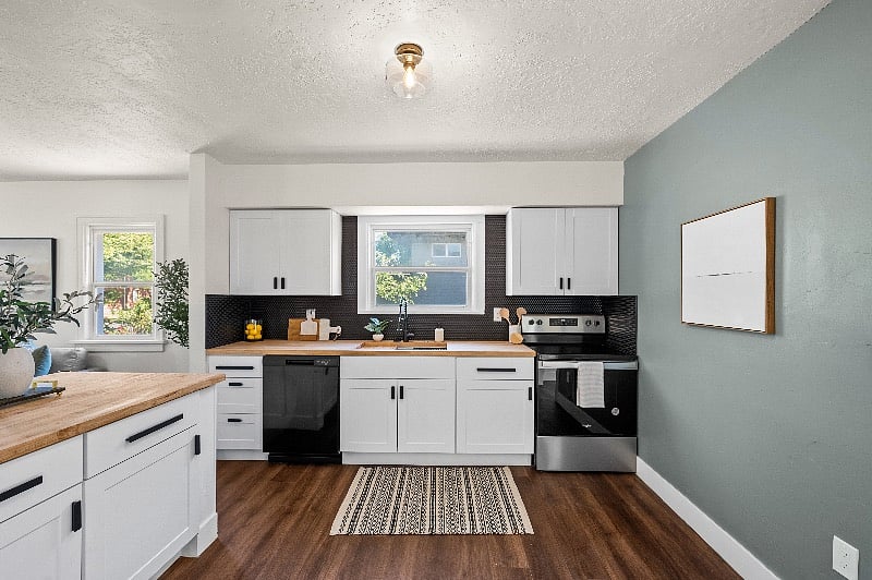 Furnished Finder property 416845_1 photo 4