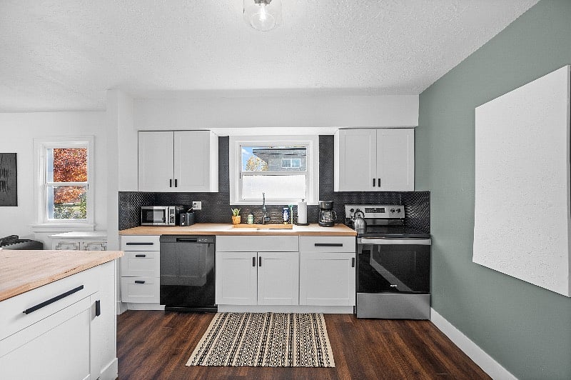 Furnished Finder property 416845_1 photo 7