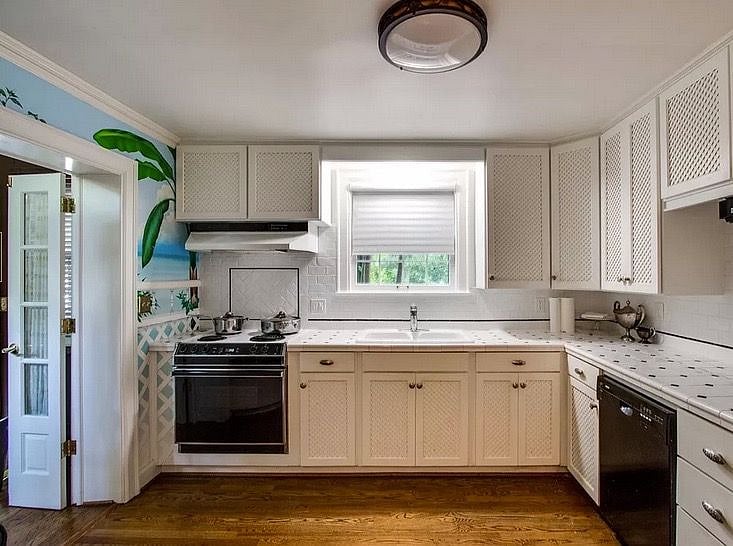 Furnished Finder property 416871_1 photo 17