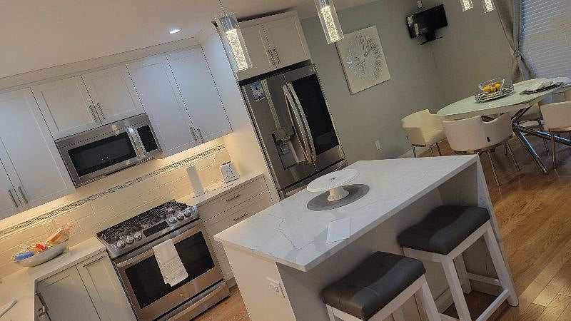 Furnished Finder property 416891_1 photo 4