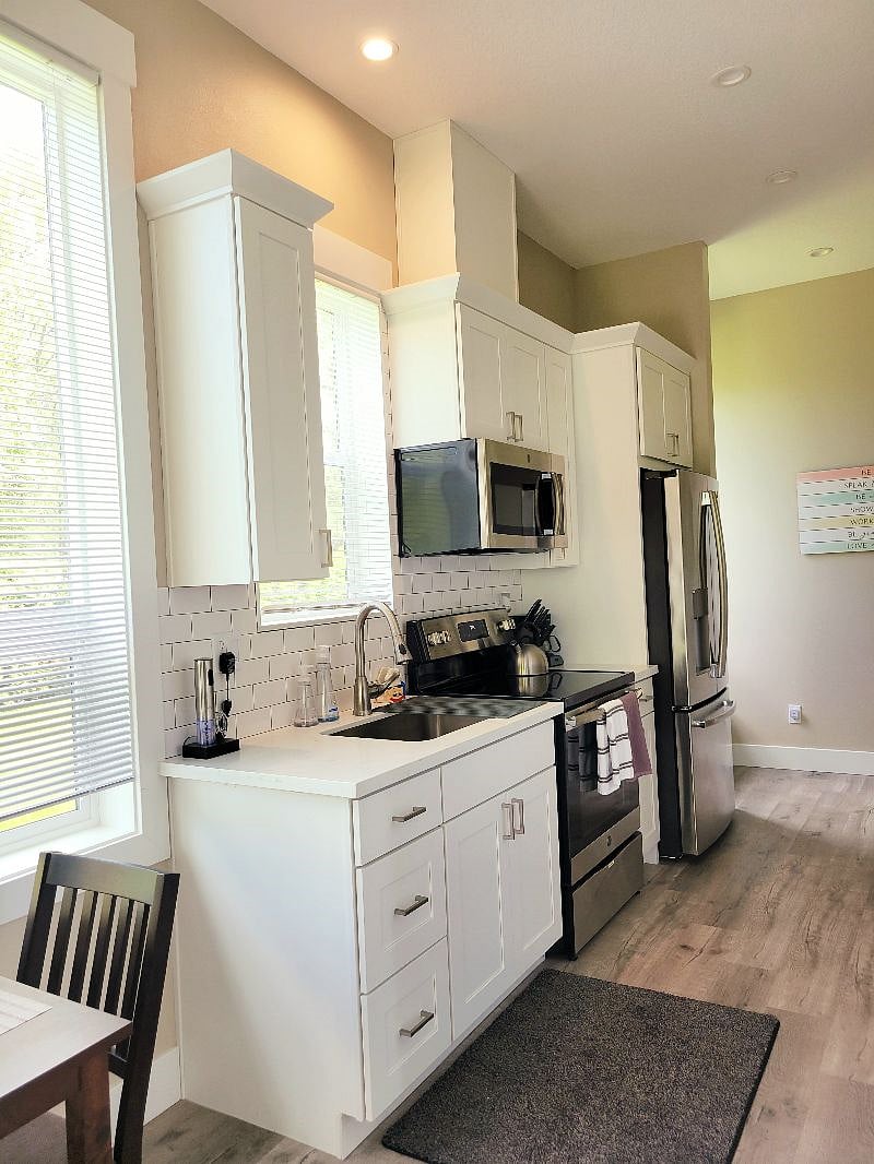 Furnished Finder property 416896_1 photo 13