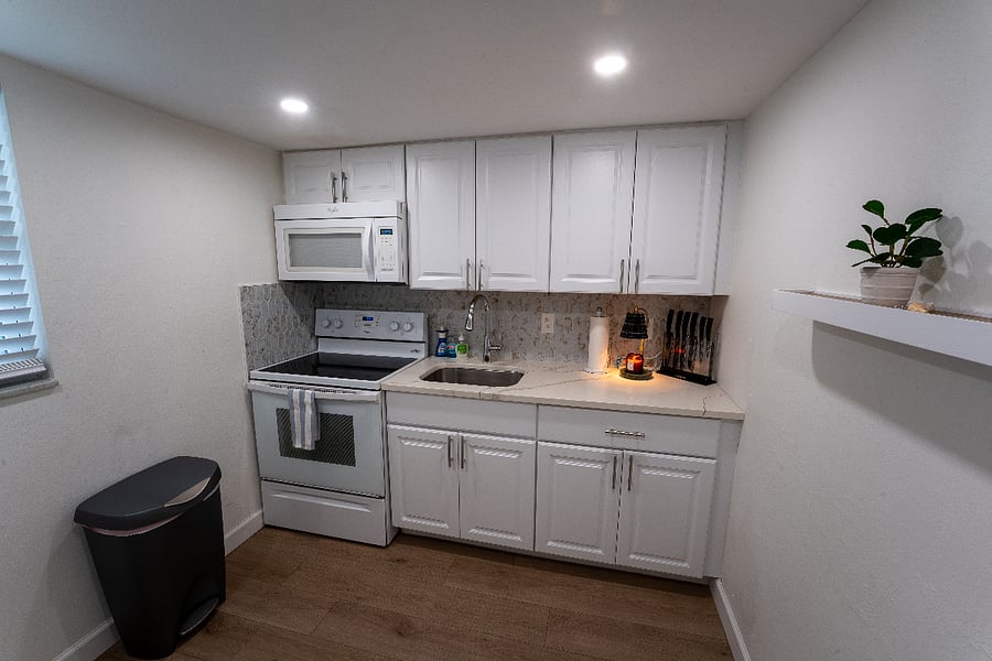 Furnished Finder property 416898_1 photo 8