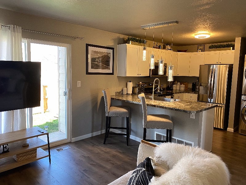 Furnished Finder property 416919_1 photo 9
