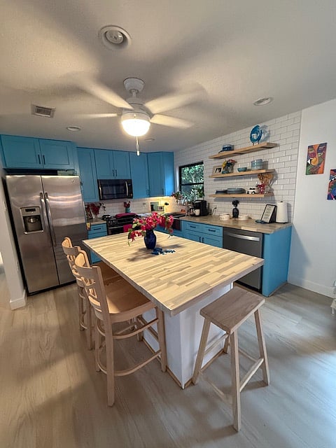 Furnished Finder property 416922_1 photo 11