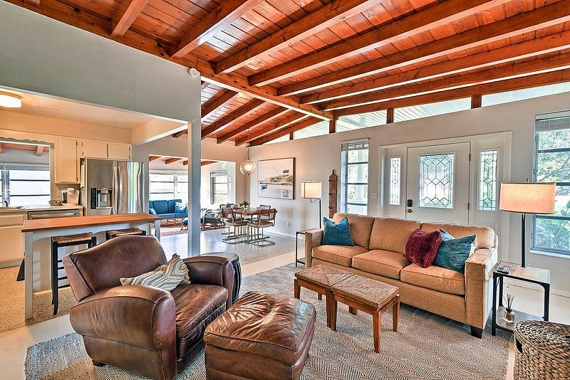 Furnished Finder property 416933_1 photo 16
