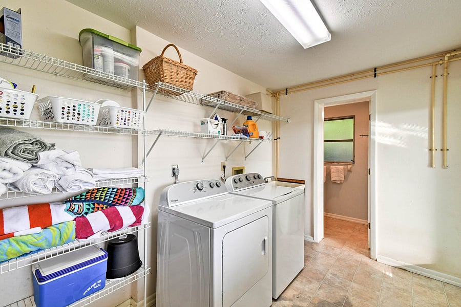 Furnished Finder property 416933_1 photo 17