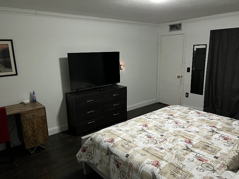 Furnished Finder property 416947_1 photo 5