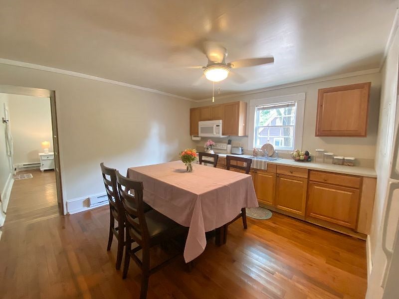 Furnished Finder property 416978_1 photo 3