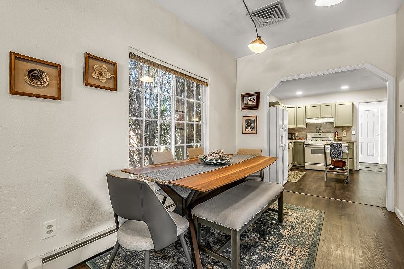 Furnished Finder property 416981_1 photo 7